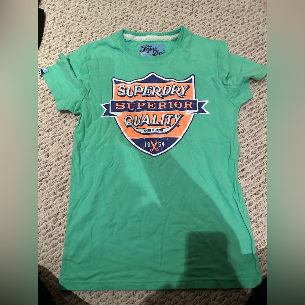 Men’s Superdry t shirt